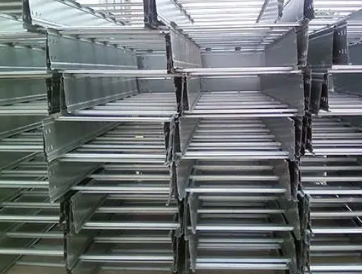 安裝電纜橋架有哪些注意事項(xiàng)？南寧電纜橋架生產(chǎn)廠家揭秘